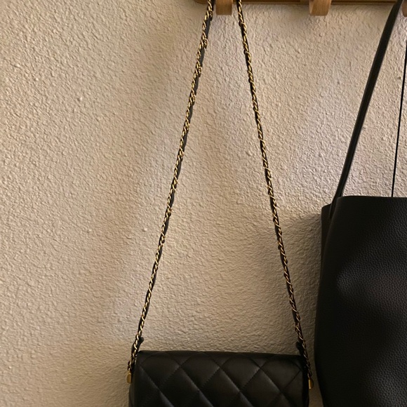 Looking for - Picture 2 of 8